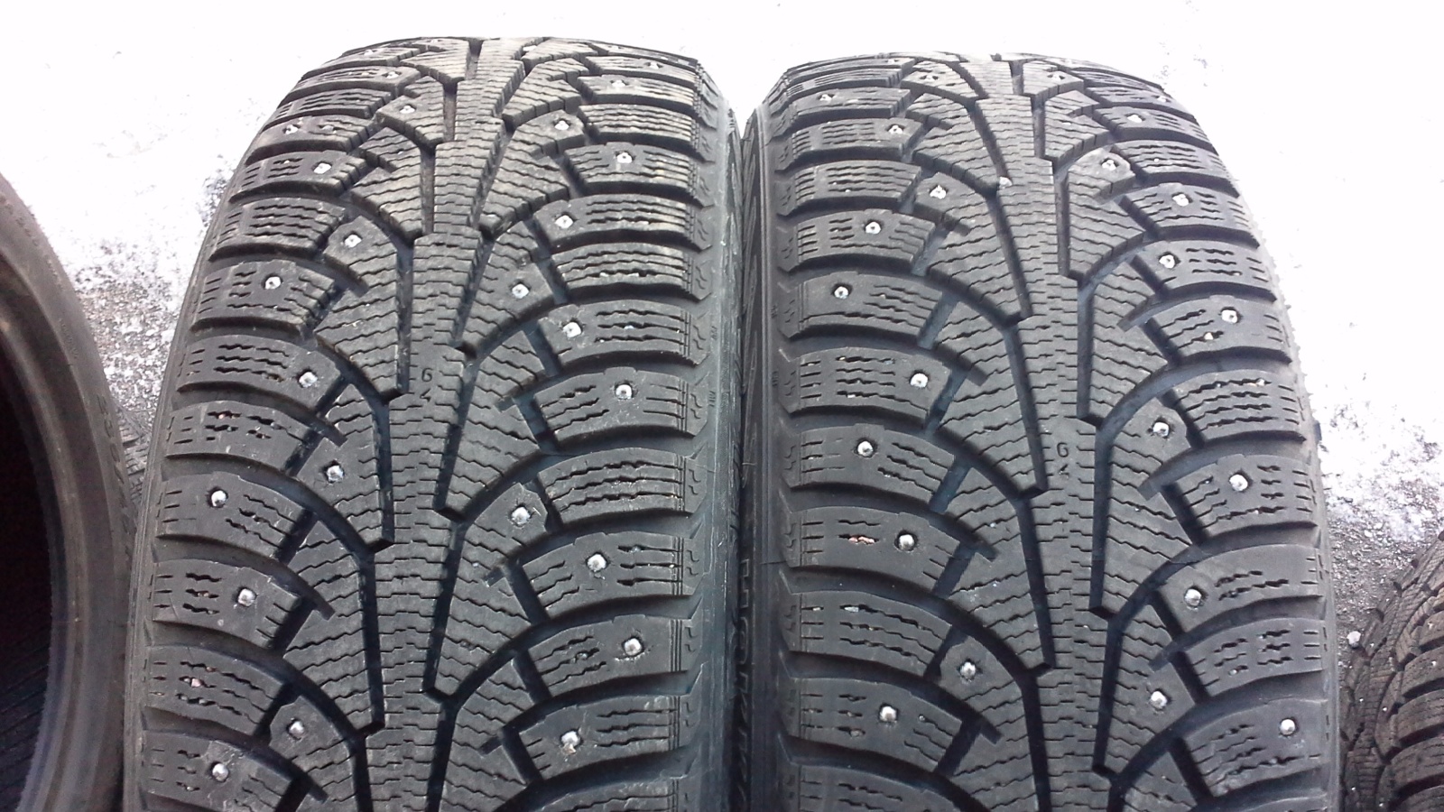 naastrehv Nokian Nordman 5