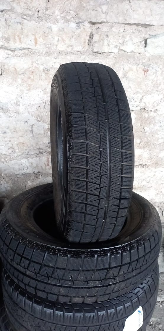 lamellrehv Bridgestone BLIZZAK Revo GZ