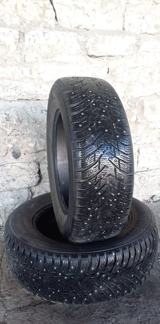 naastrehv Nokian Hakkapeliitta 8 SUV