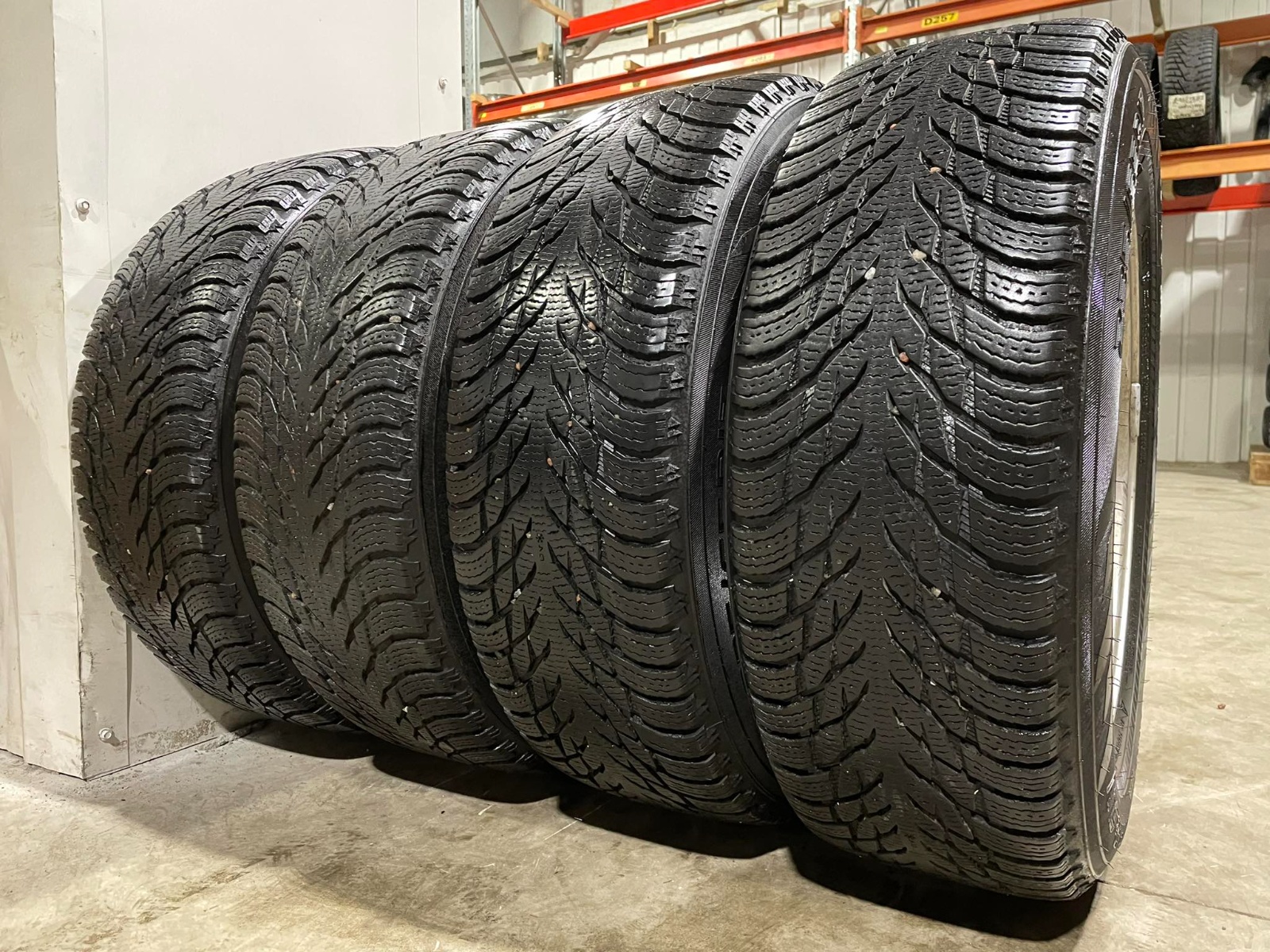 lamellrehv Nokian Hakkapeliitta R5