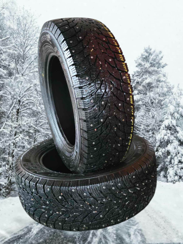 Winter studded Nokian Hakkapeliitta C4