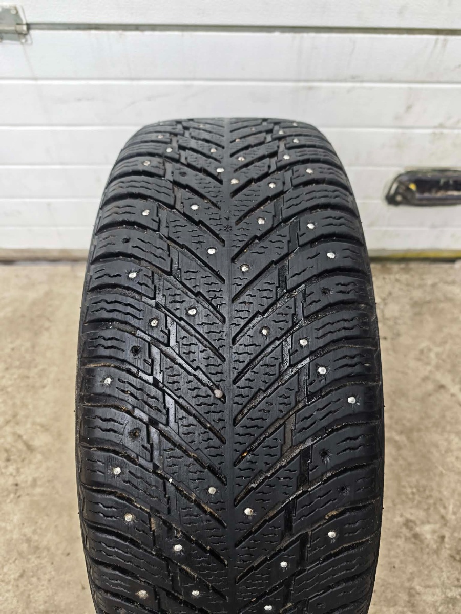naastrehv Nokian Hakkapeliitta 9 SUV