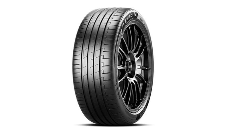 suverehv Pirelli P ZERO E