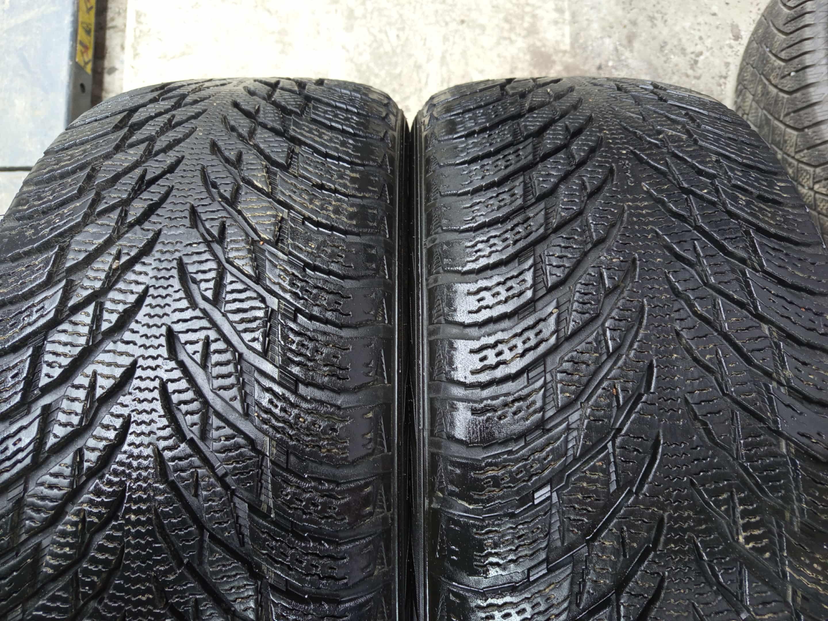 lamellrehv Nokian Hakkapeliitta R3