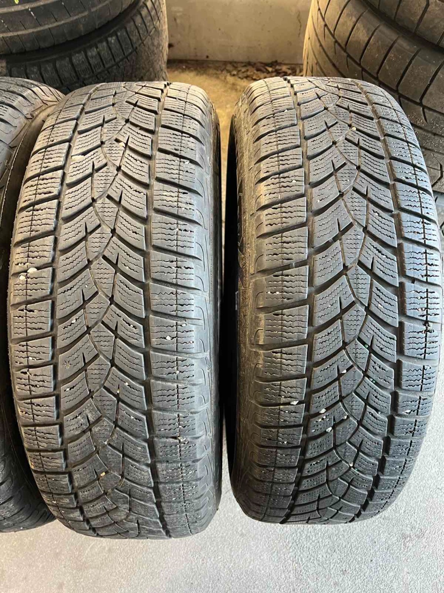 lamellrehv Goodyear UltraGrip Ice SUV
