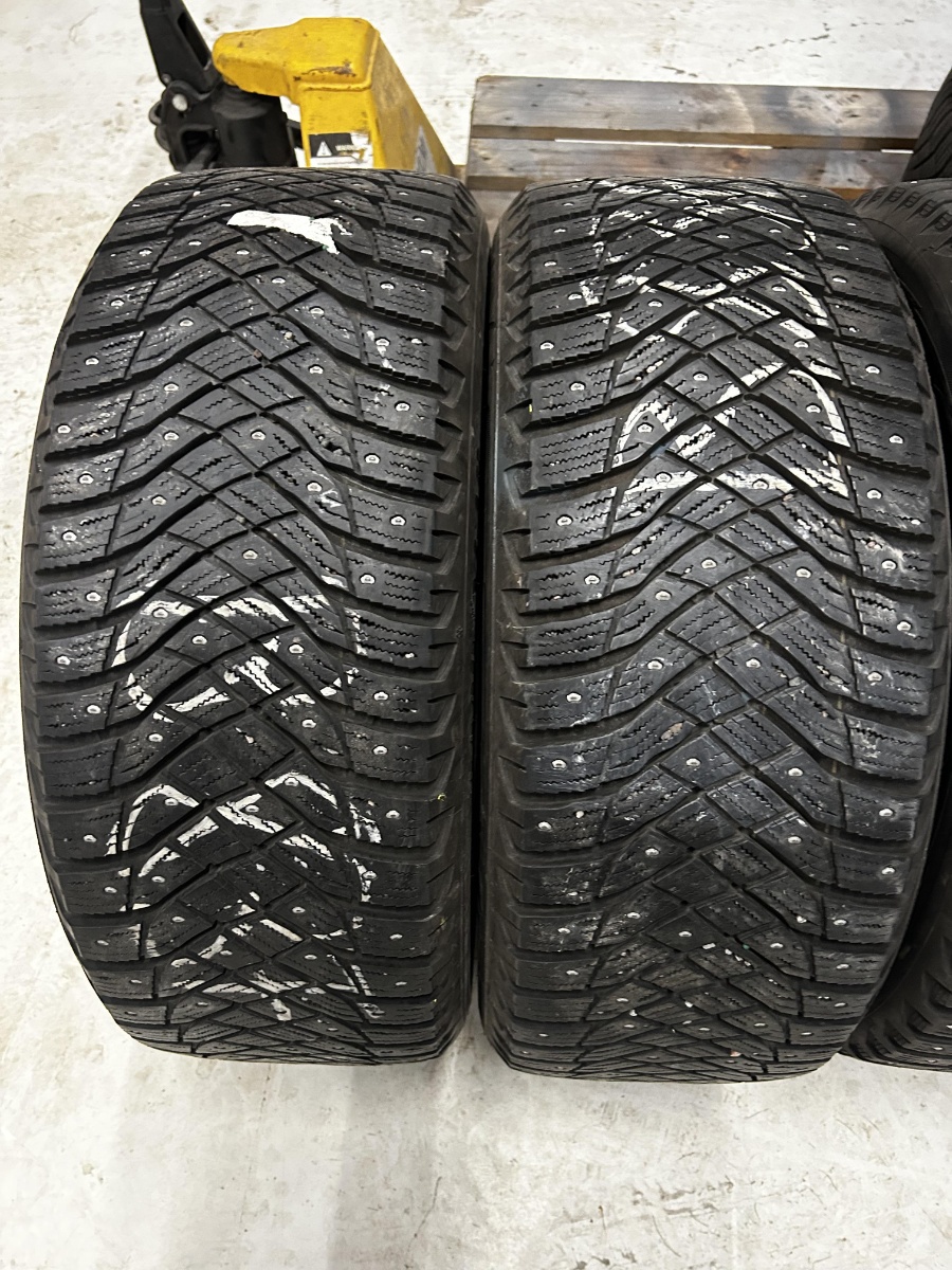 naastrehv Michelin XV2