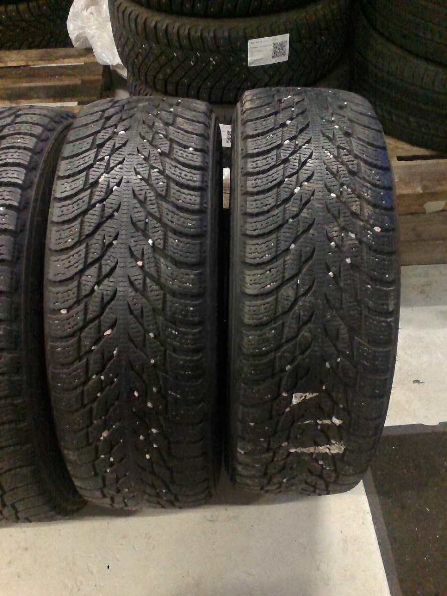 lamellrehv Nokian Hakkapeliitta R3