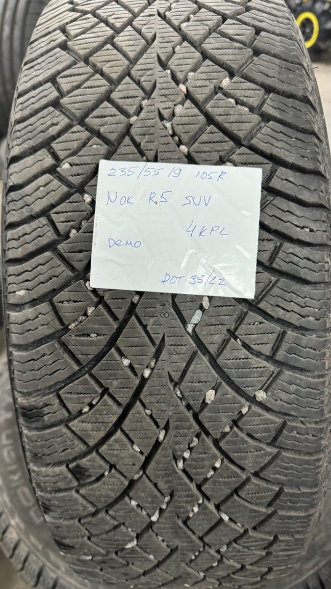 lamellrehv Nokian Hakkapeliitta R5 SUV DEMO