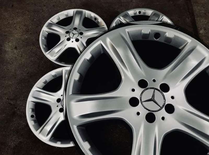 <font face='Tahoma'>vieglmetāla diski</font> Mercedes-Benz Original