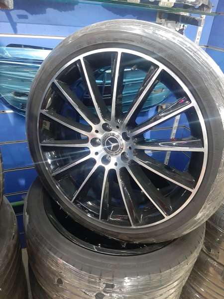 <font face='Tahoma'>vieglmetāla diski</font> Mercedes-Benz Original