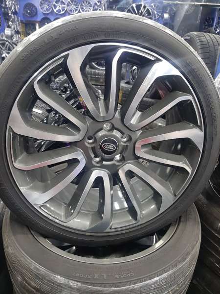 <font face='Tahoma'>vieglmetāla diski</font> Range Rover Original