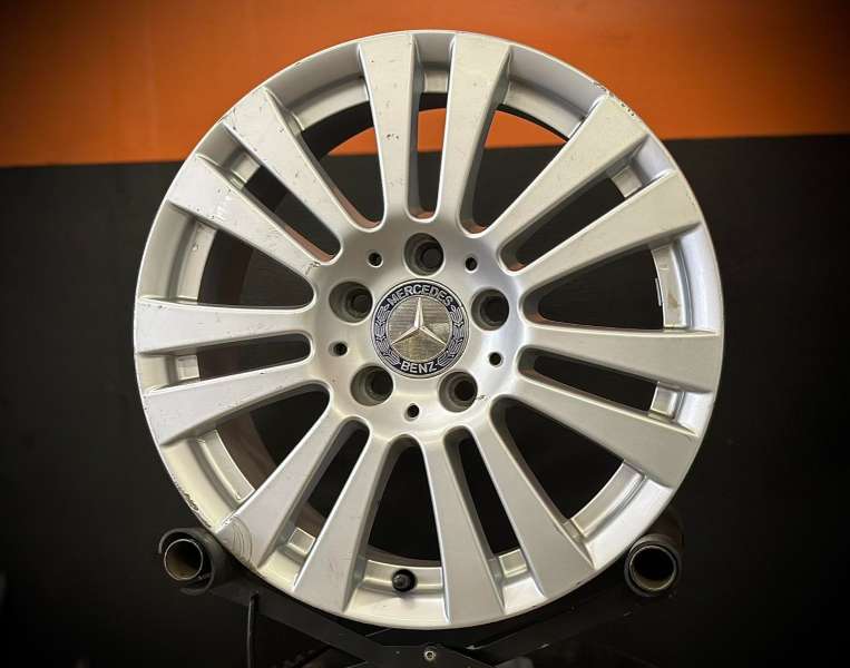 <font face='Tahoma'>vieglmetāla diski</font> Mercedes-Benz Original