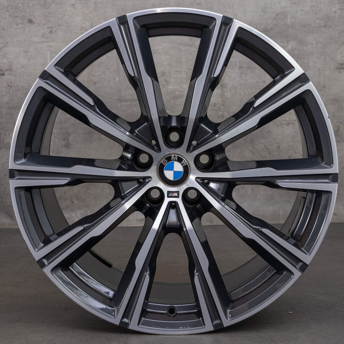 valuveljed BMW 8071996/8071997 (X5 G05/X6 G061)