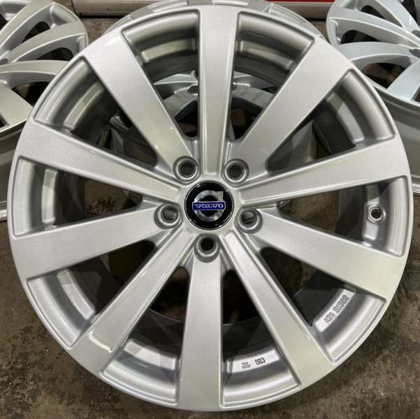 <font face='Tahoma'>vieglmetāla diski</font> OXXO TRIAS